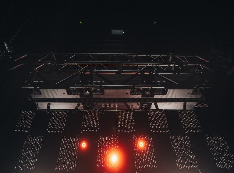 Rain Machine Checkerboard Graphics