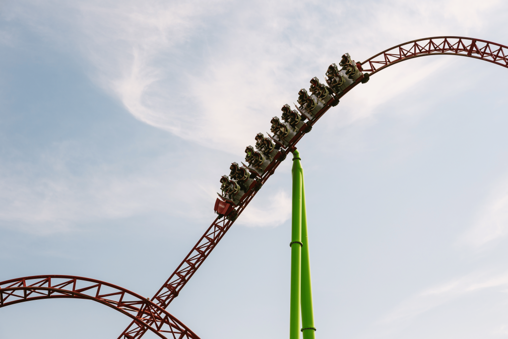 Rollercoaster byS tas Knop from Pexels
